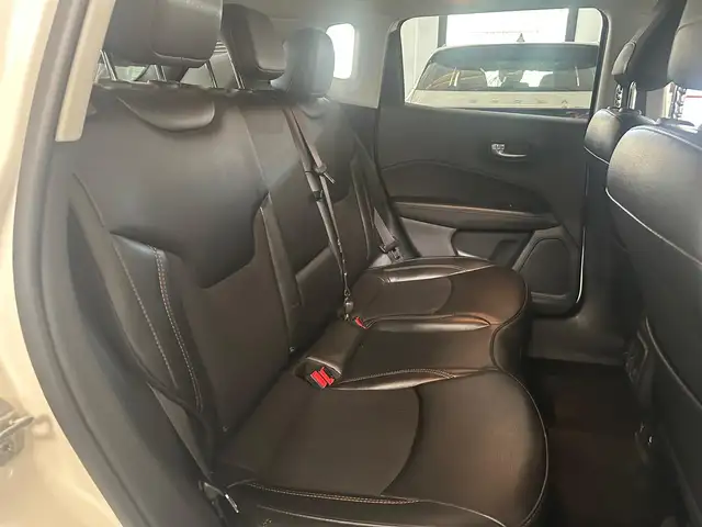 Jeep Compass view 14