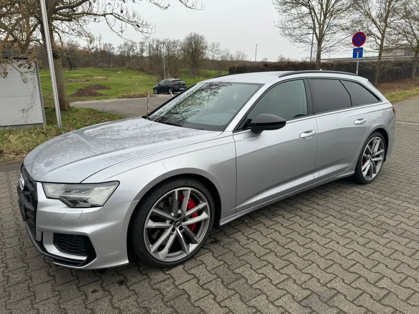 Audi S6 Avant 3.0 TDI quattro 21 Zoll Bang Oluf Luft Stříbrná - 1