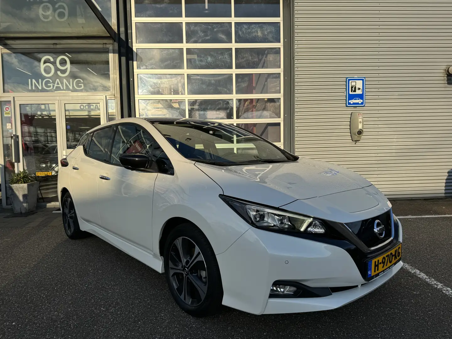Nissan Leaf Tekna 40 kWh Blanc - 2