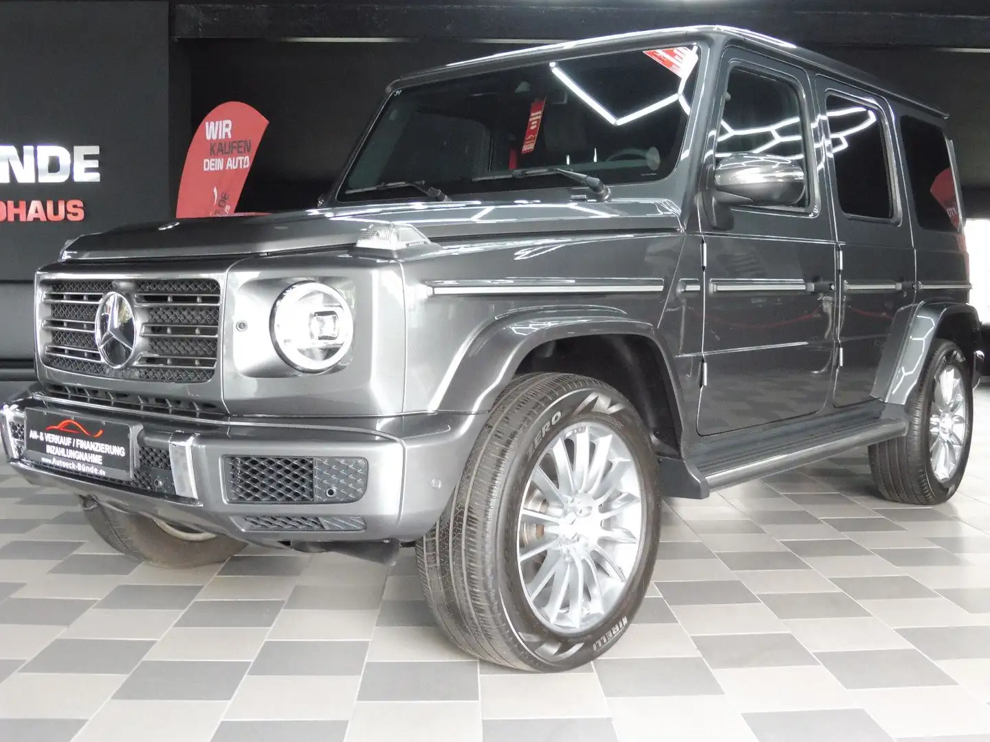 Mercedes-Benz G 350 d AMG-Line/Widescreen/360° Kam/1.Hand/BRD Grijs - 2