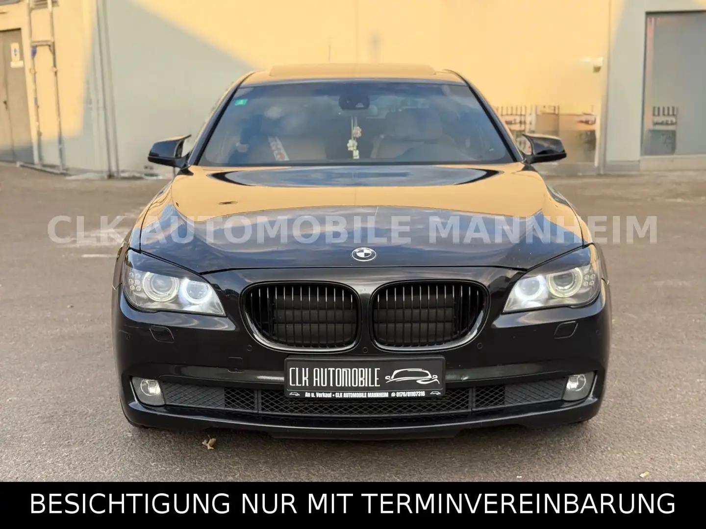 BMW 730 d LEDER/NAVI/XENON/SOFTCLOSE/SCHBDCH Schwarz - 2