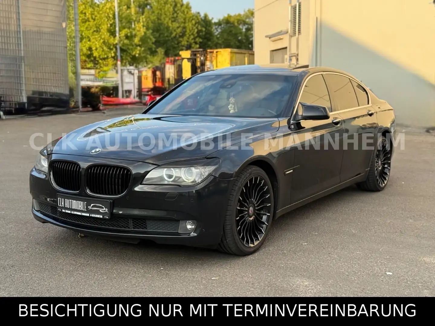 BMW 730 d LEDER/NAVI/XENON/SOFTCLOSE/SCHBDCH Schwarz - 1