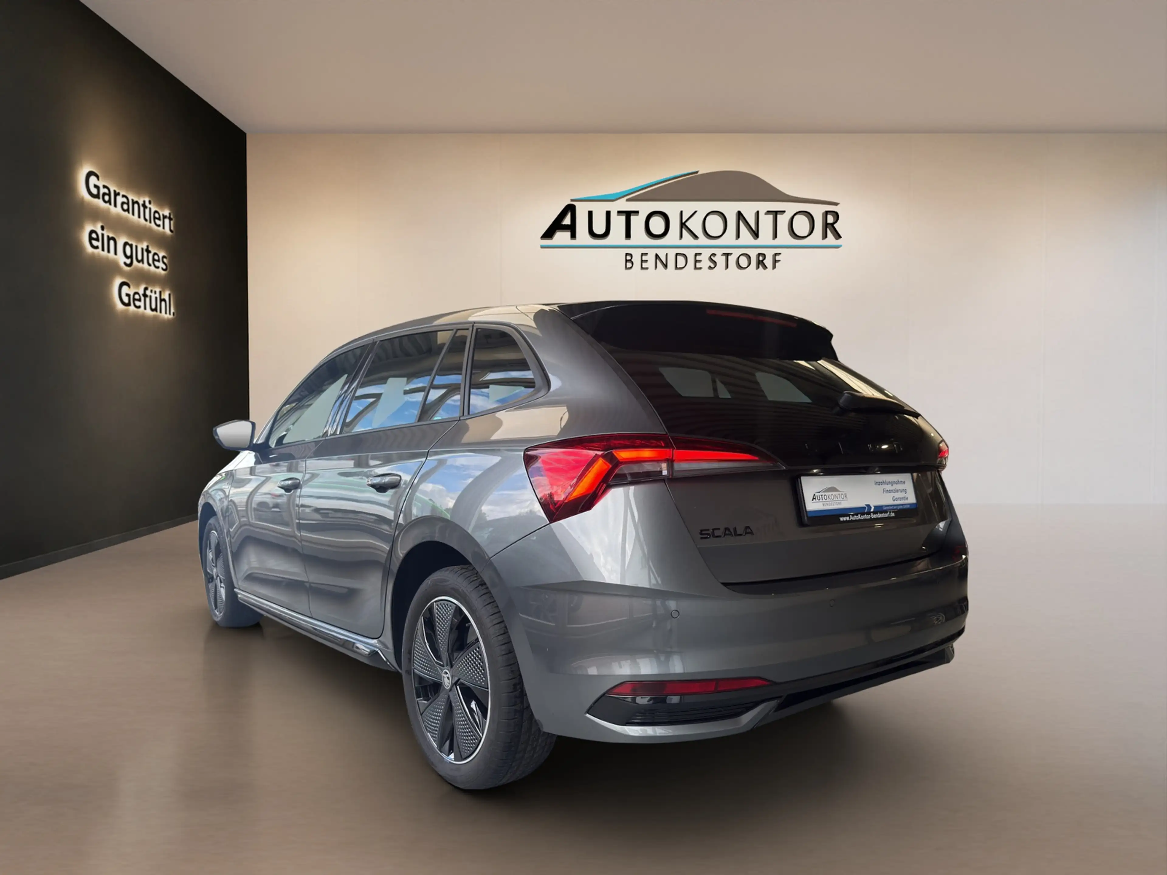 Skoda Scala Monte Carlo Sport Autom., *LED *Pano *ACC *Kamera — photo 3