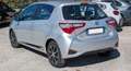 Toyota Yaris 1.5HYBRID 73cv - SAFETYPACK Gris - thumbnail 5