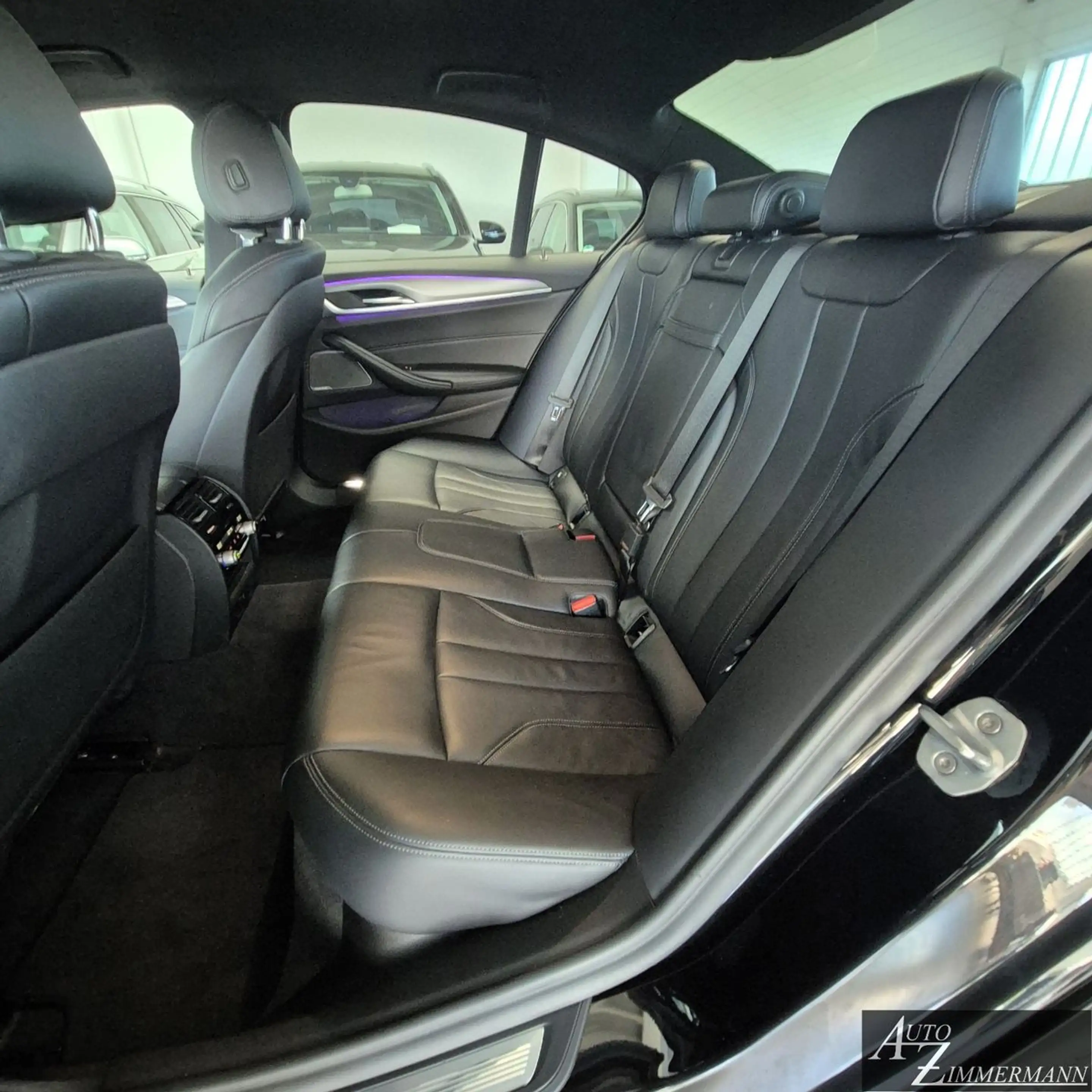 BMW M5 Limousine HuD*Carbon*Akrapovic*360Kam*Memory — photo 9