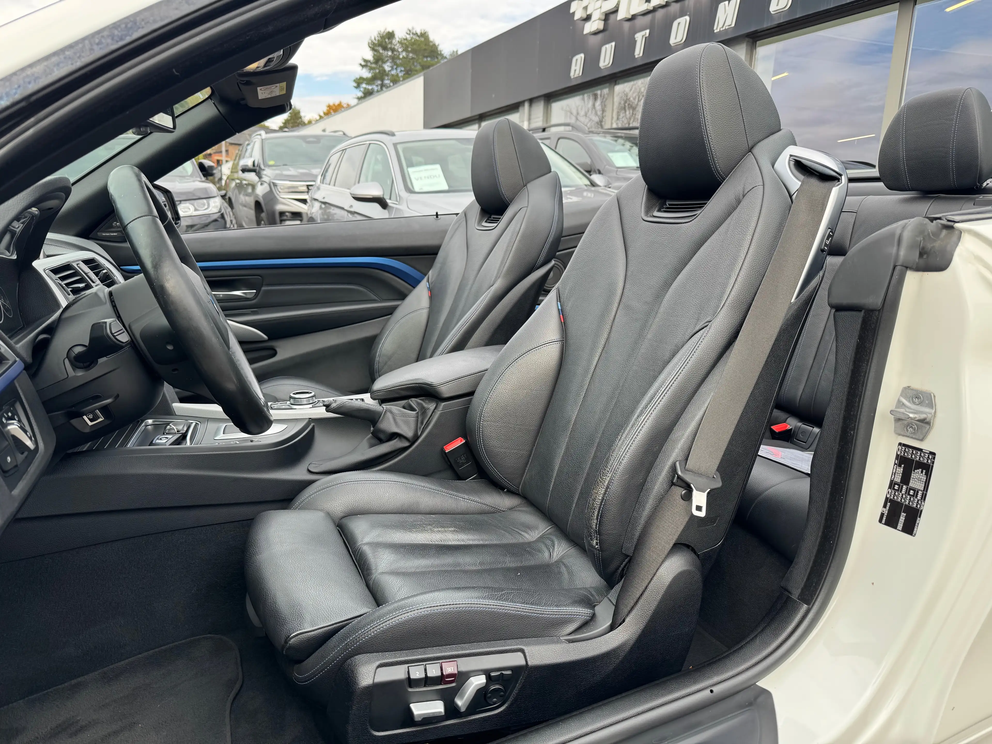 BMW 420 iA CABRIO PACK M LCI / LED / HEAD UP / CUIR / NAV / HARMAN / GARANTIE — photo 6