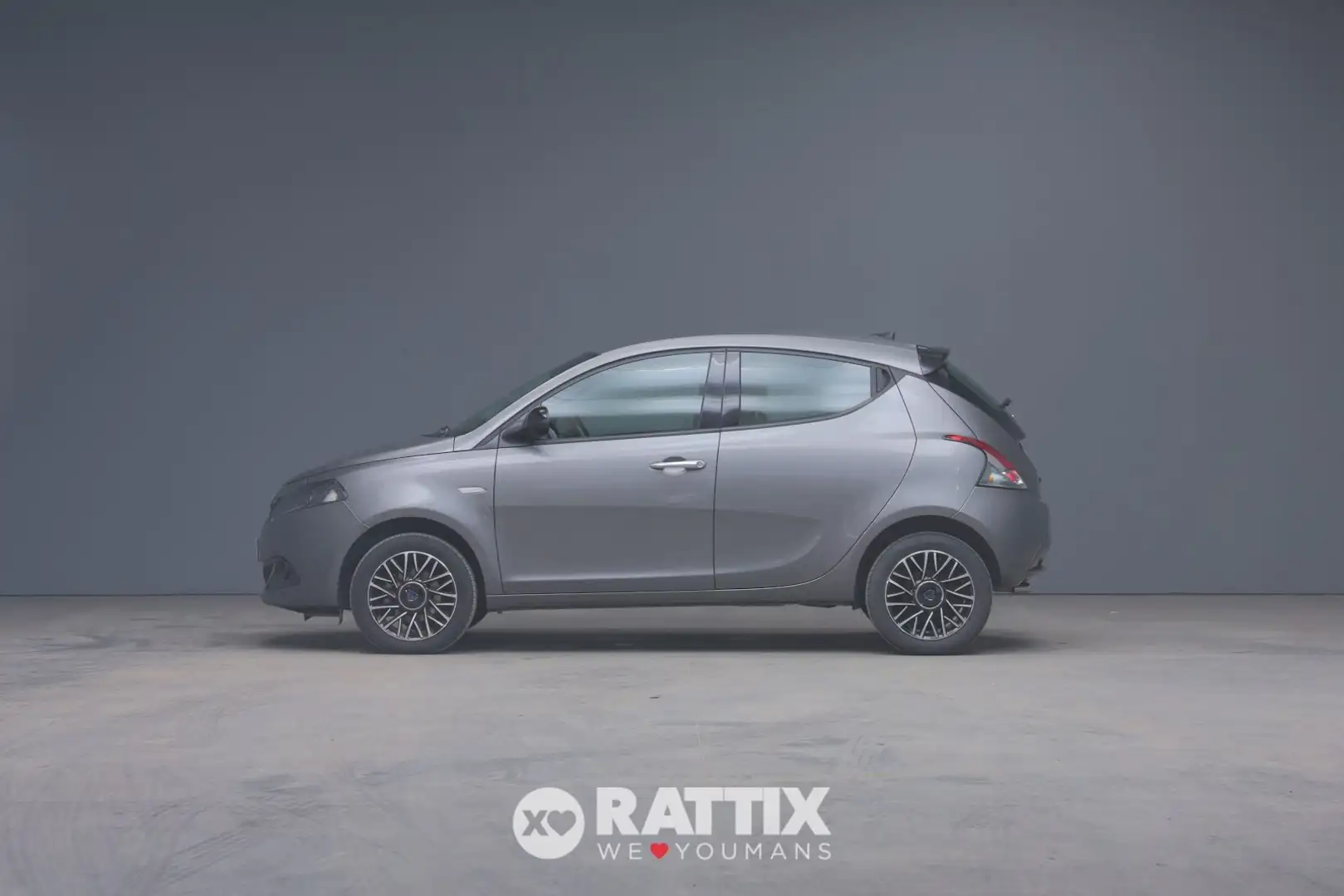 Lancia Ypsilon 1.0 Firefly Hybrid 70CV Platino Grigio - 2