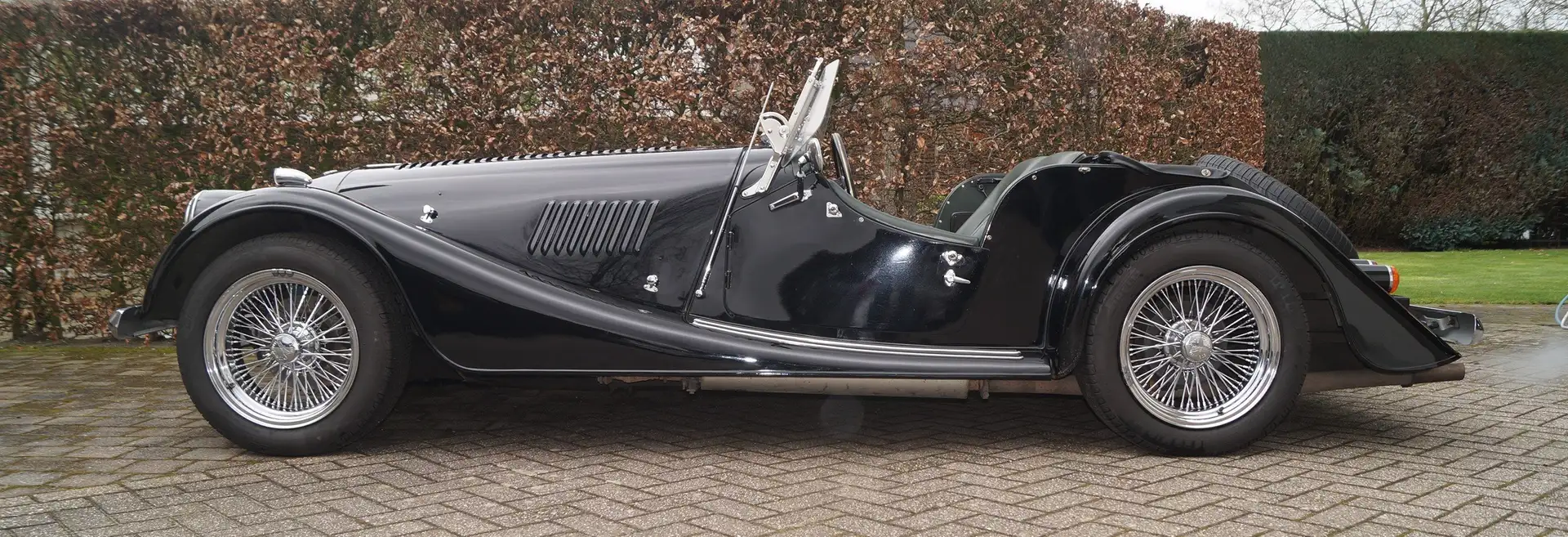 Morgan Plus 8 3.9 V8 2-seater nieuwe APK. Negru - 1