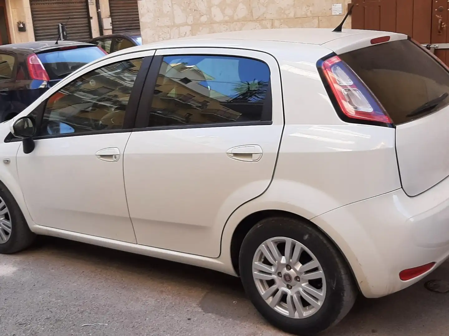 Fiat Punto 5p 1.3 mjt 16v stret Autocarro Bianco - 2