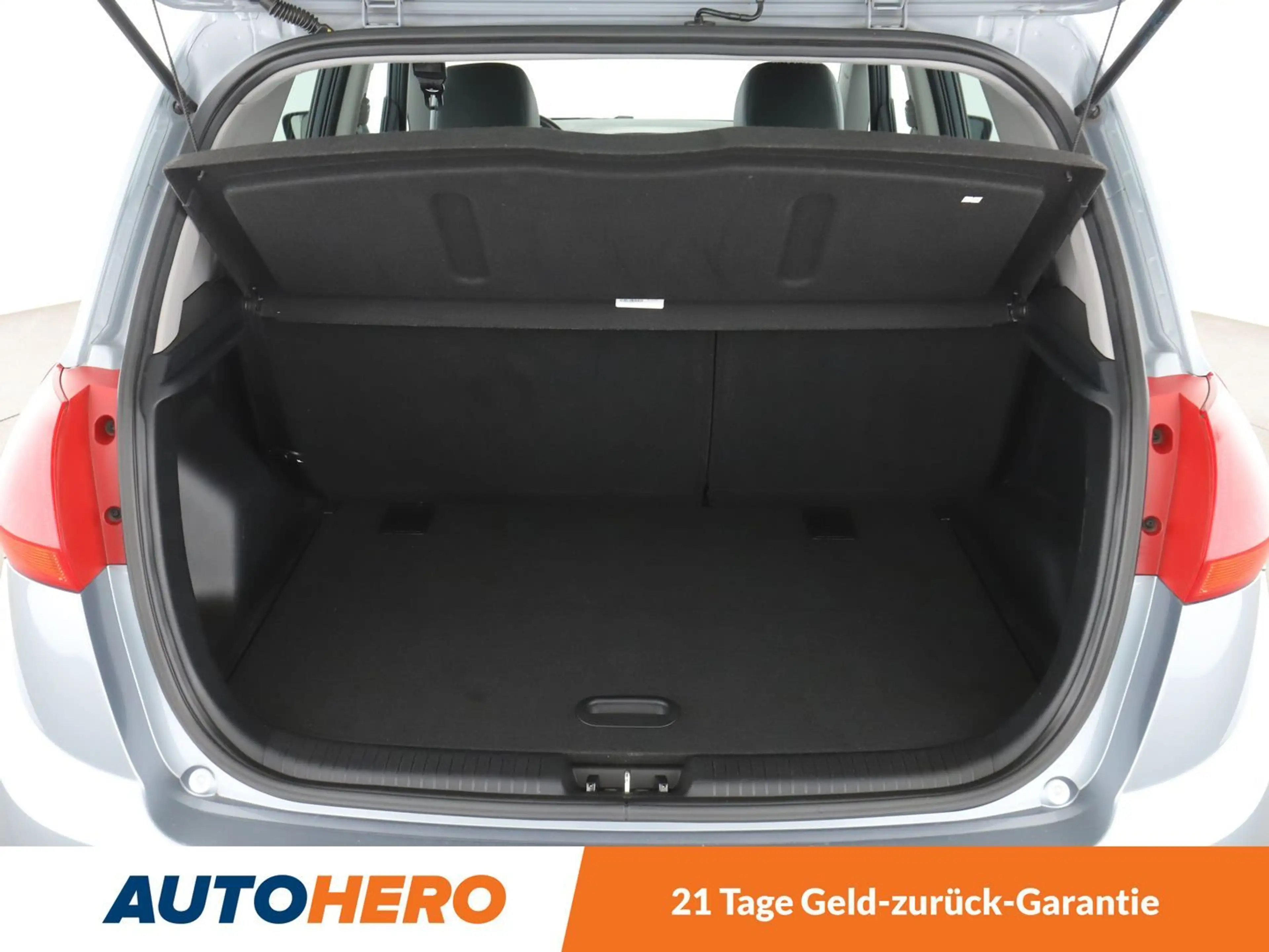Kia Venga 1.6 Dream Team Aut.*NAVI*CAM*PDC*SHZ*KLIMA* — photo 11