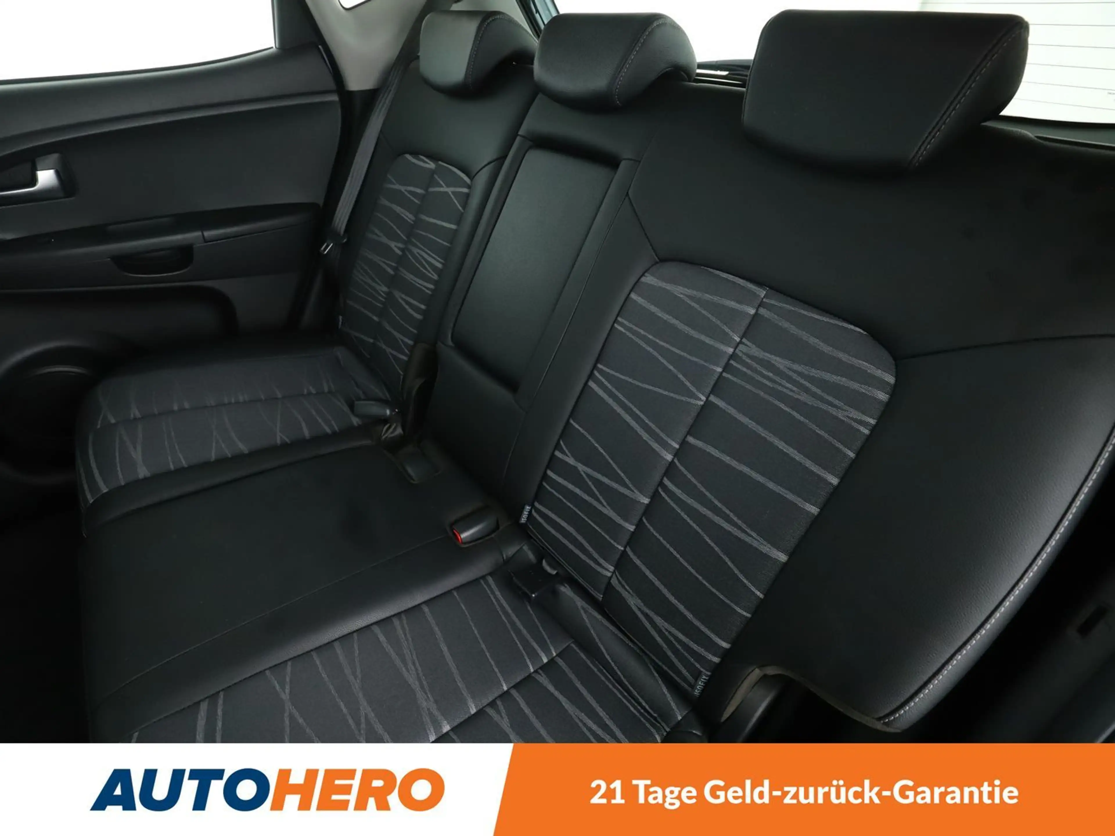 Kia Venga 1.6 Dream Team Aut.*NAVI*CAM*PDC*SHZ*KLIMA* — photo 15