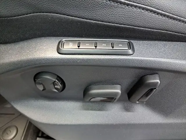 Volkswagen Tiguan view 10