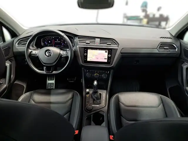Volkswagen Tiguan view 13