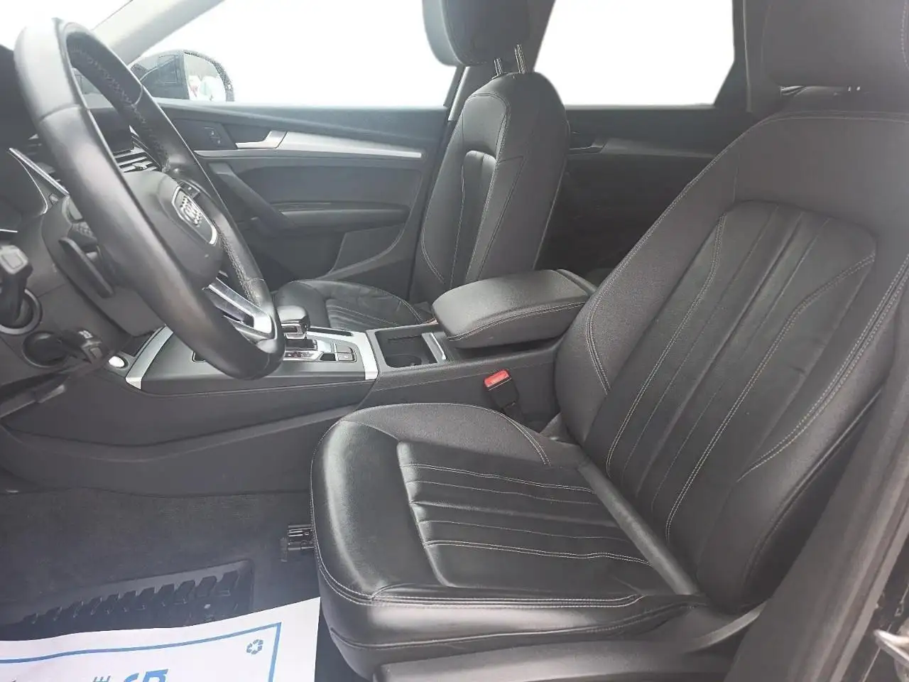 Audi Q5 снимка Audi Q5