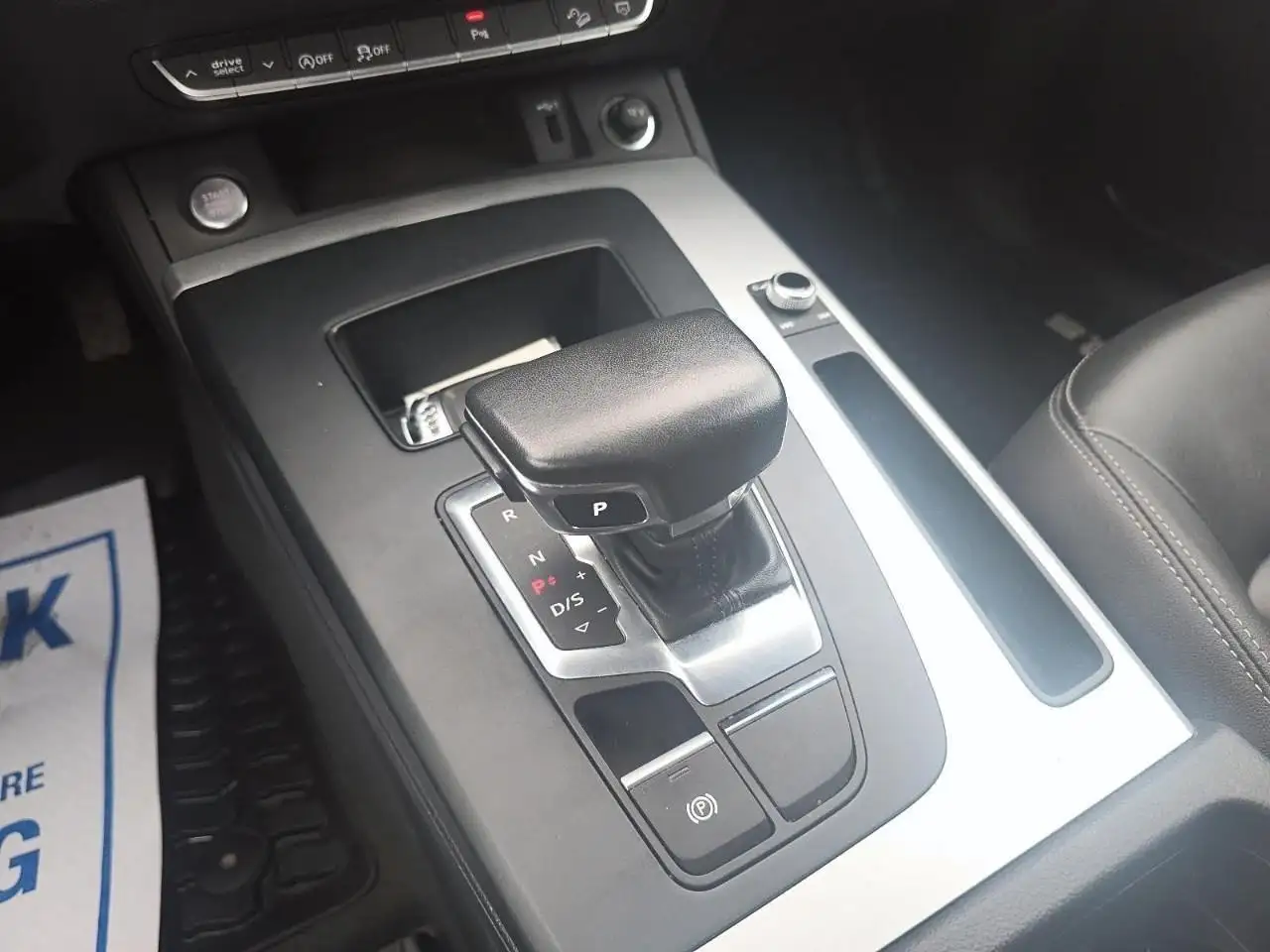 Audi Q5 снимка Audi Q5