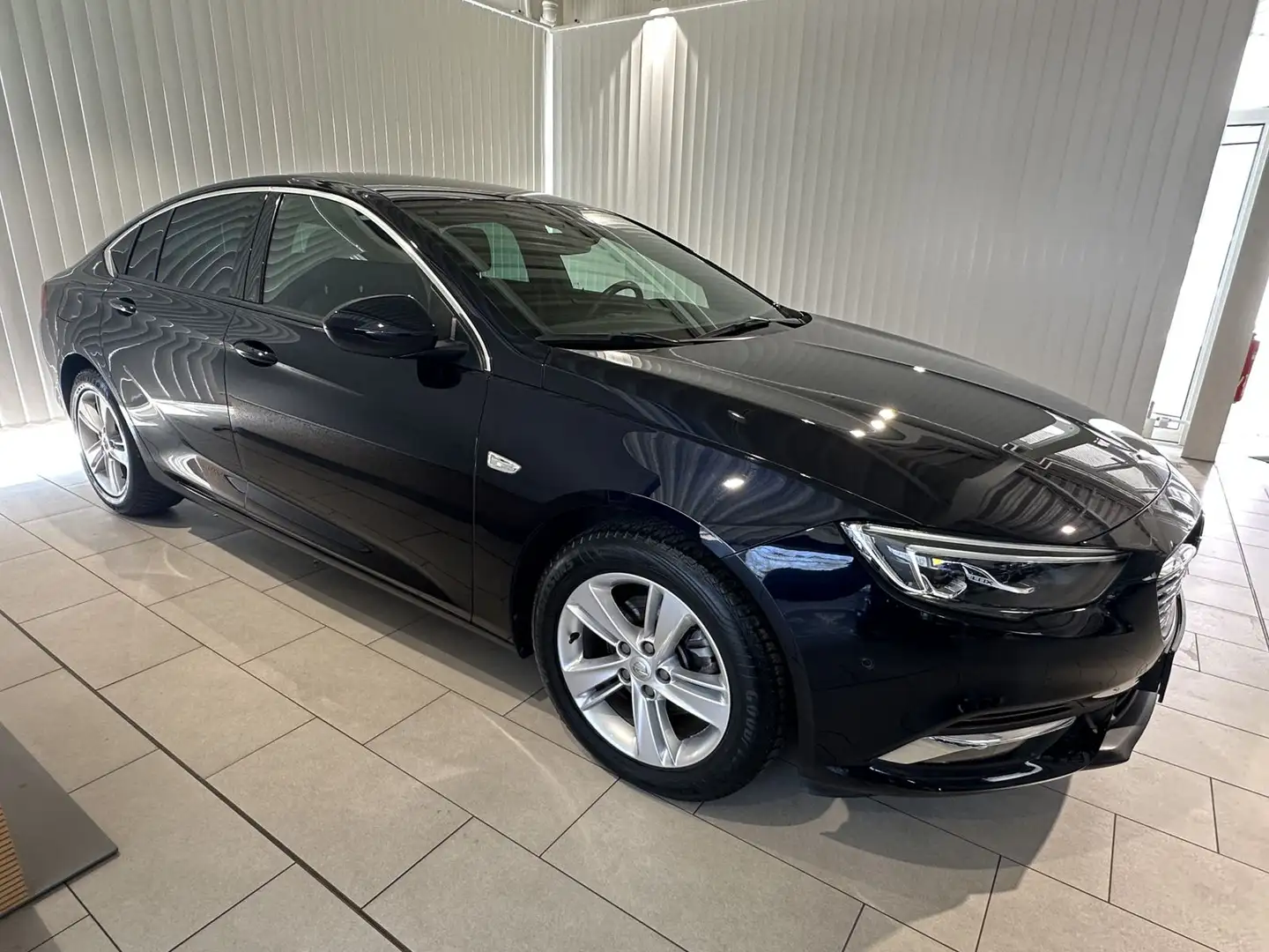 Opel Insignia Insignia 1.5 Turbo Dynamic Blau - 1