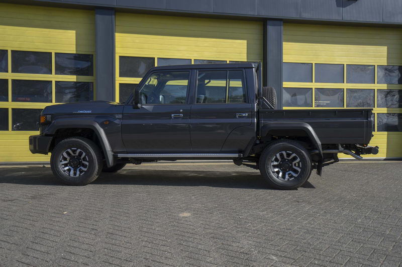 Toyota Land Cruiser Landcruiser GRJ 79 DC 4.0 V6 EURO-6 A/T — photo 9