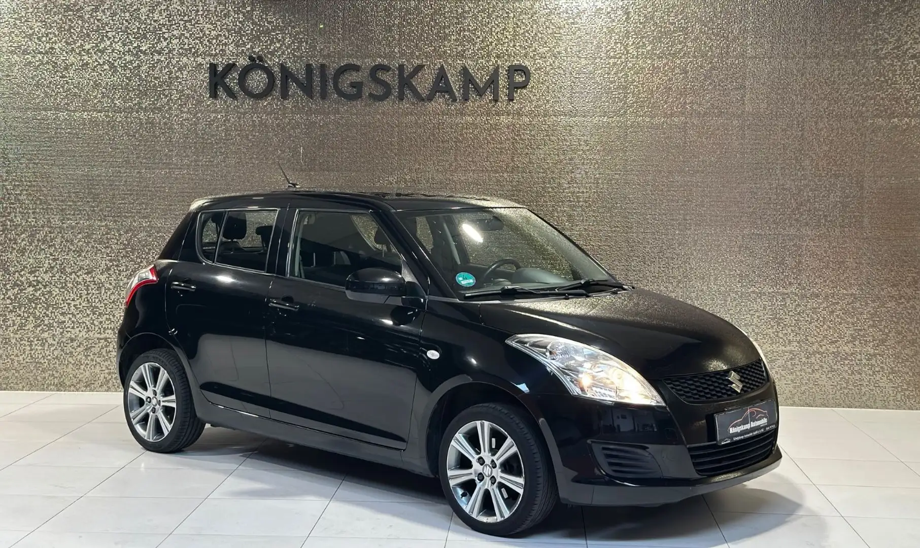 Suzuki Swift Club 4x4  * TÜV & SERVICE NEU * Schwarz - 1