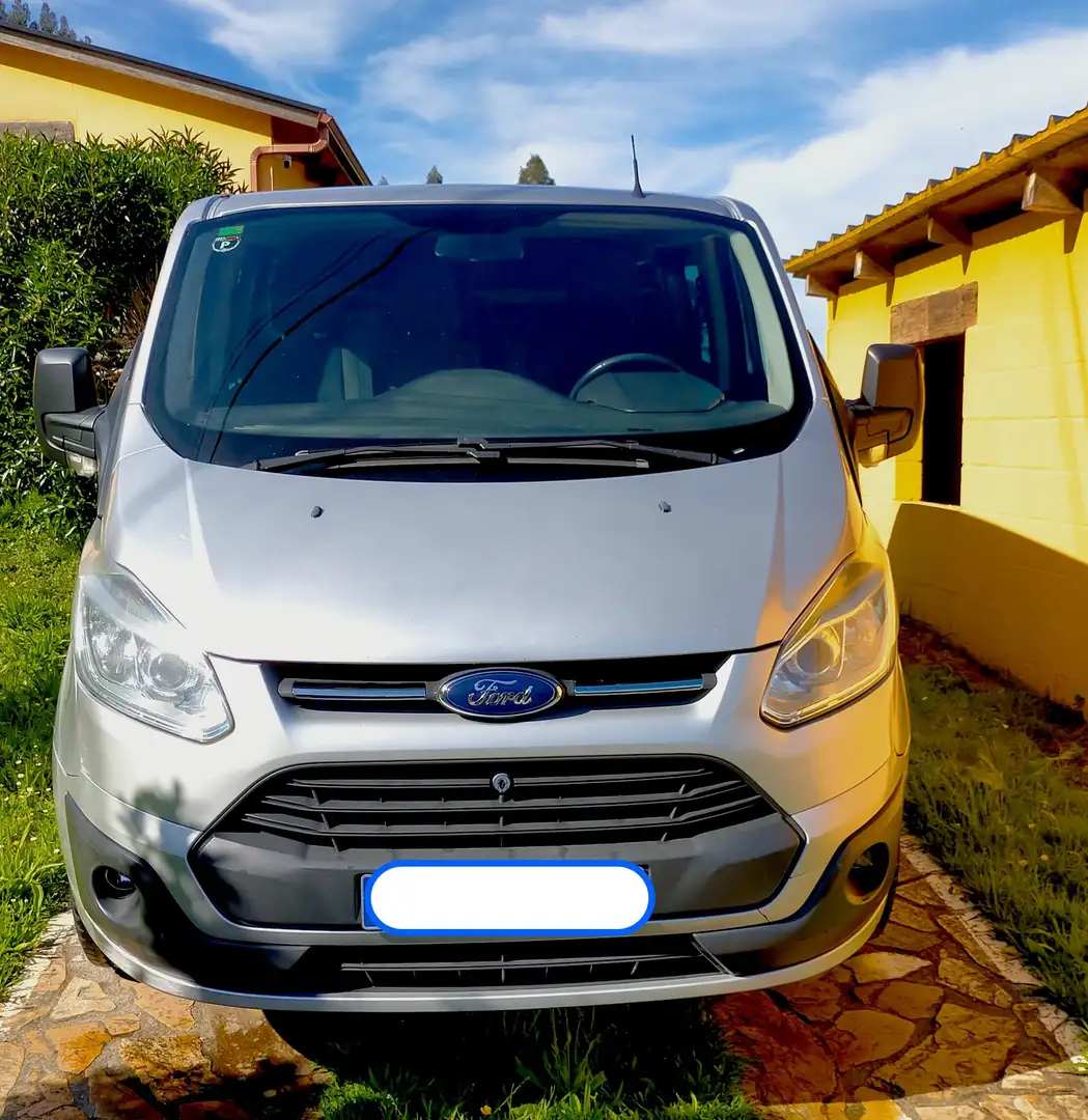 Ford Transit Custom Kombi 300S Camper 6/9 Plazas Plateado - 1