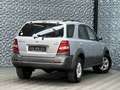 Kia Sorento 2.5 Turbo CRDi 16v EX/4X4/FULL OPTION/BOITE AUTO Grijs - thumbnail 3