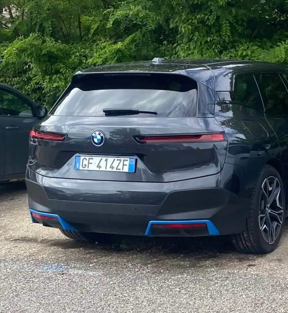 BMW iX xdrive40 - 2