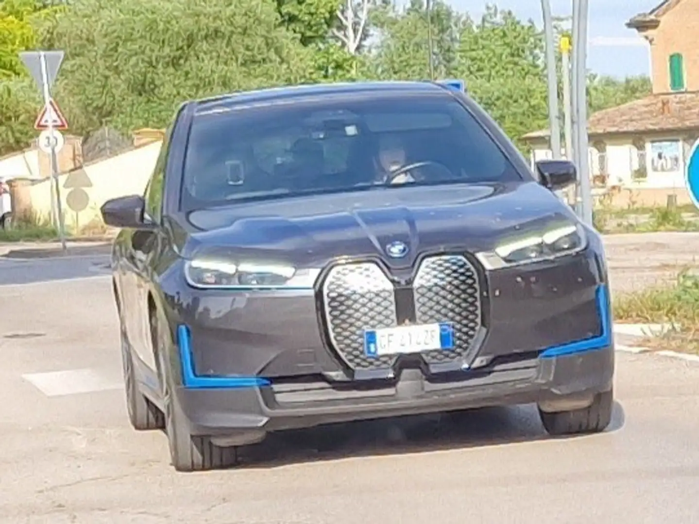 BMW iX xdrive40 - 1