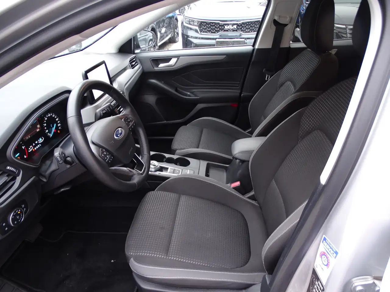 Ford Focus 1.5 Eco Blue Cool & Connect Automatik, миниатюра 9