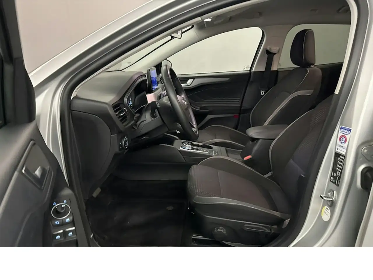 Ford Focus 1.5 Eco Blue Cool & Connect Automatik, миниатюра 17
