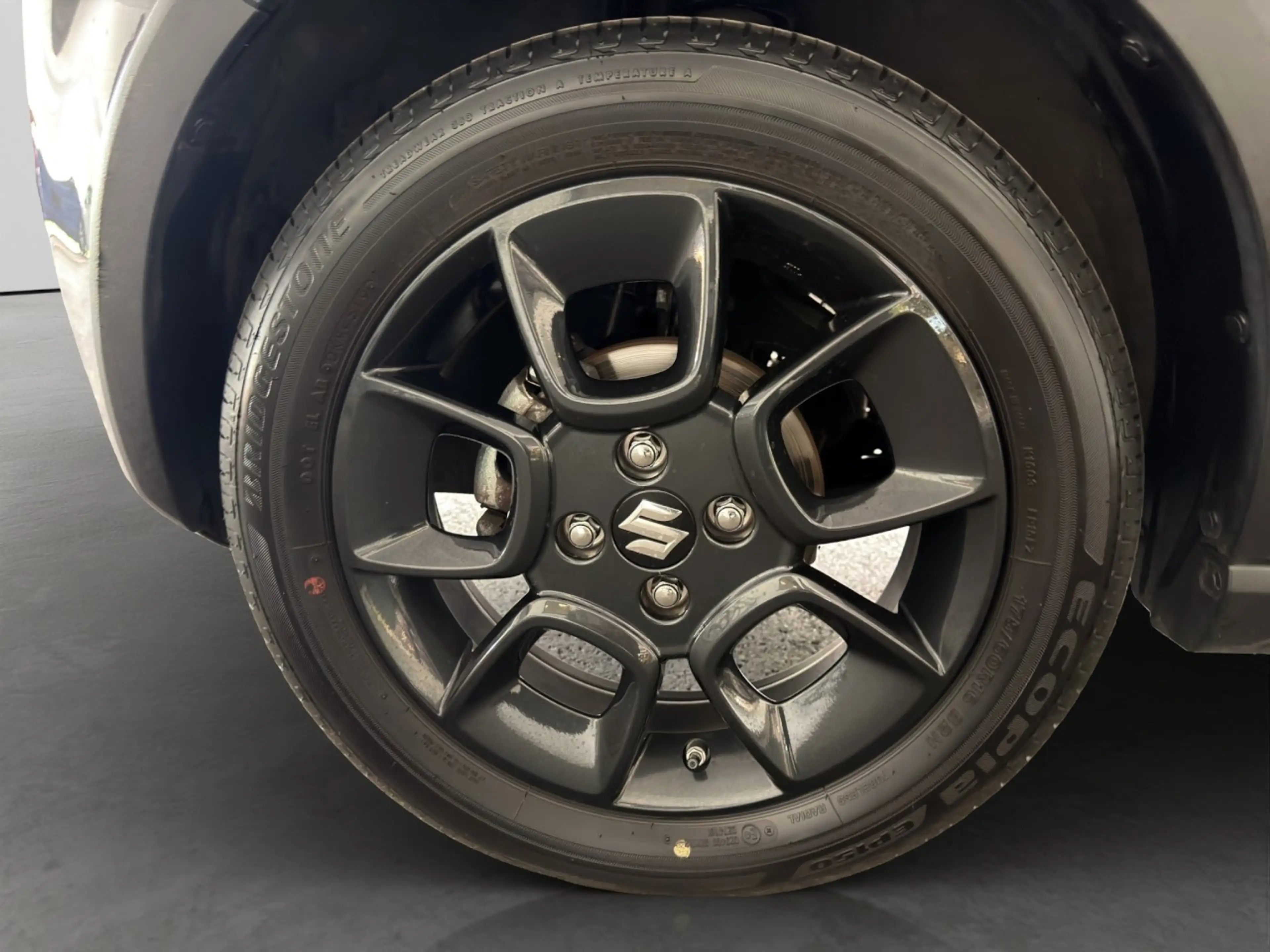 Suzuki Ignis LED KAMERA 2.Hand*** Klima Rückfahrkamera — photo 6