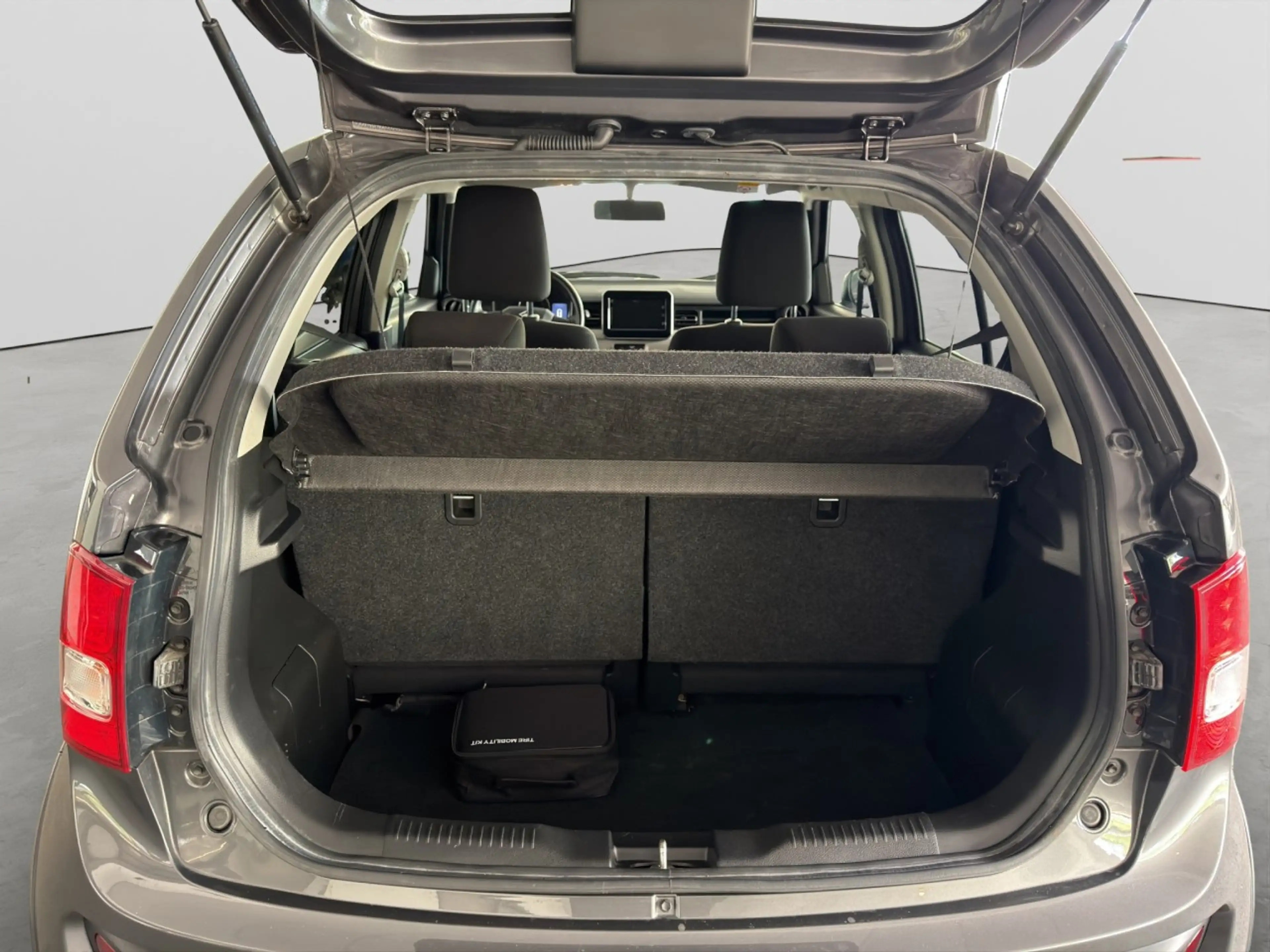 Suzuki Ignis LED KAMERA 2.Hand*** Klima Rückfahrkamera — photo 9