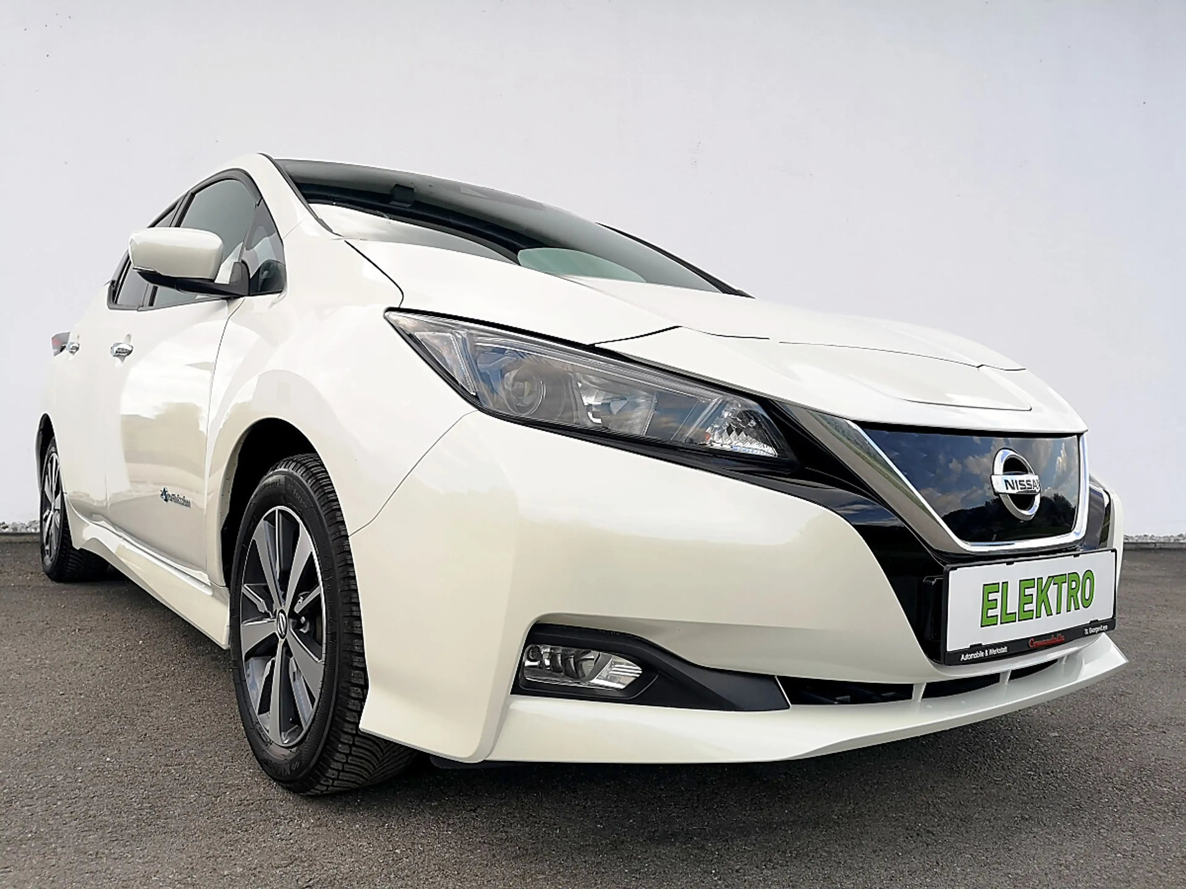 Nissan Leaf e Acenta 40kWh