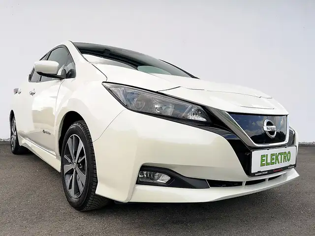 Nissan Leaf e Acenta 40kWh