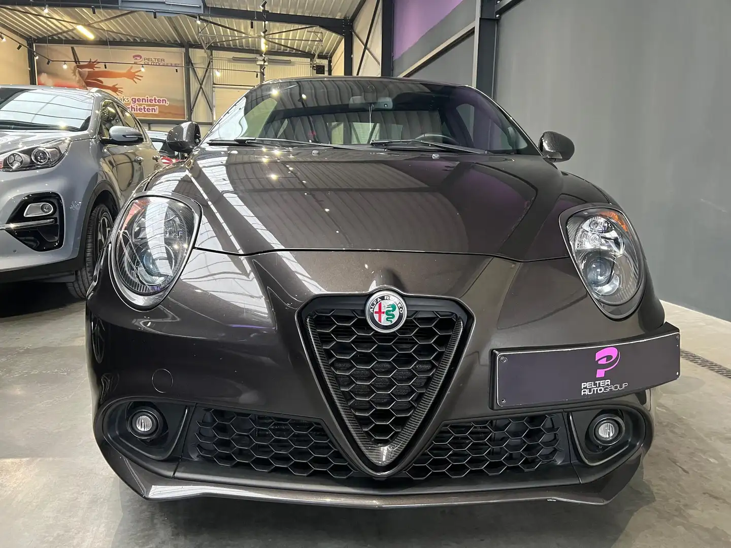 Alfa Romeo MiTo 0.9 TwînAir 105pk ECO Bj.2019 Gris - 2