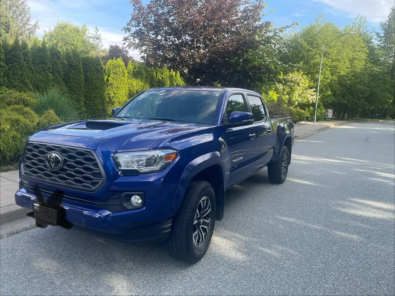 Toyota Tacoma снимка Toyota Tacoma