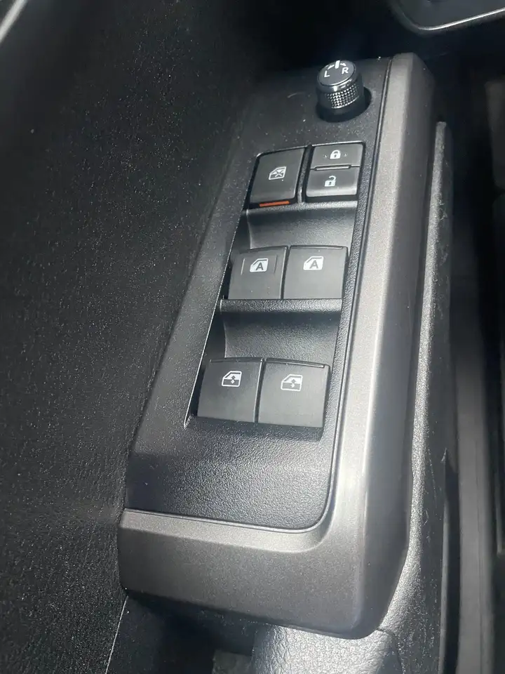 Toyota Tacoma снимка Toyota Tacoma