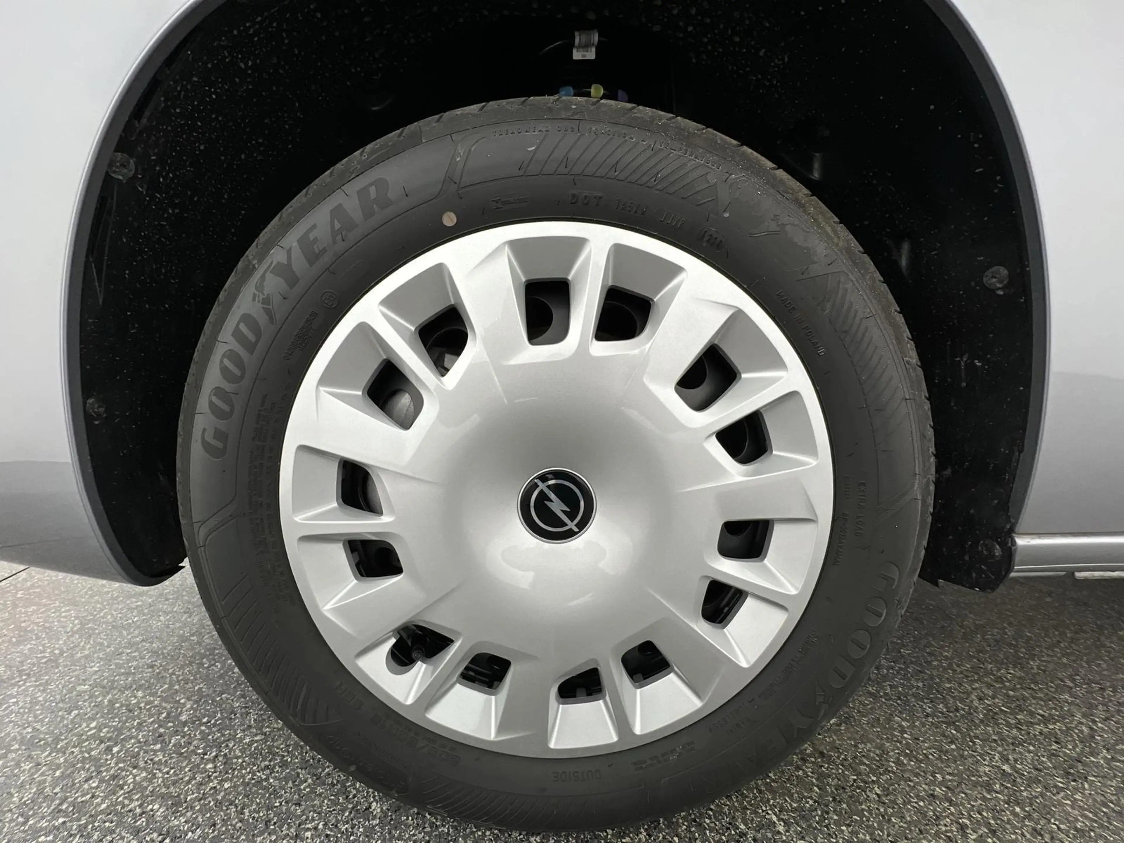 Opel Combo Life Edition N1 1.5*NAVI*RFK*LKH*uvm — photo 6