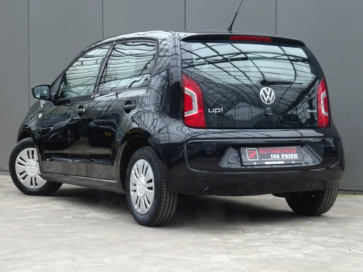 Volkswagen up! 1.0 take up! BlueMotion * AIRCO * CRUISE CONTROL ! Negro - 2