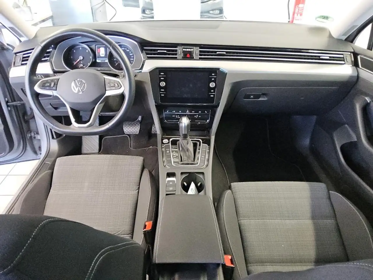 Volkswagen Passat 2.0 TDI DSG BUSINESS +LED +RKAM +ACC +APP +NAVI +, миниатюра 7