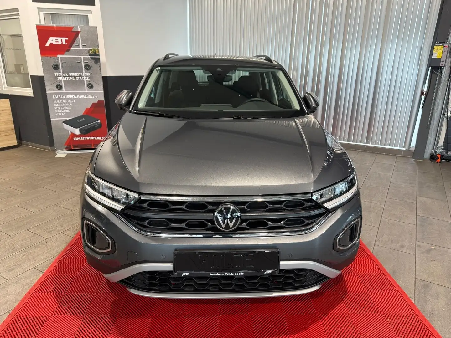 Volkswagen T-Roc LED Navi AHK Sitzheizung Gris - 2