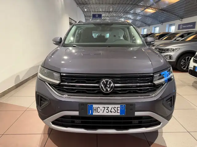 Volkswagen T-Cross view 7