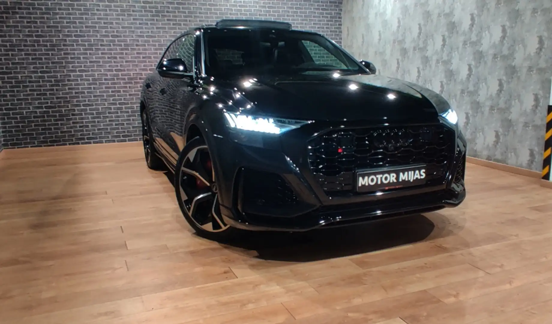 Audi RS Q8 TFSI quattro tiptronic Negro - 1