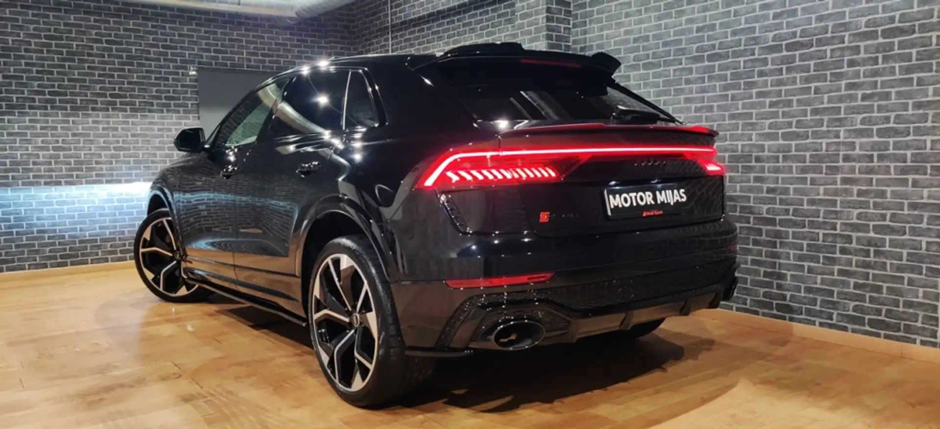 Audi RS Q8 TFSI quattro tiptronic Negro - 2
