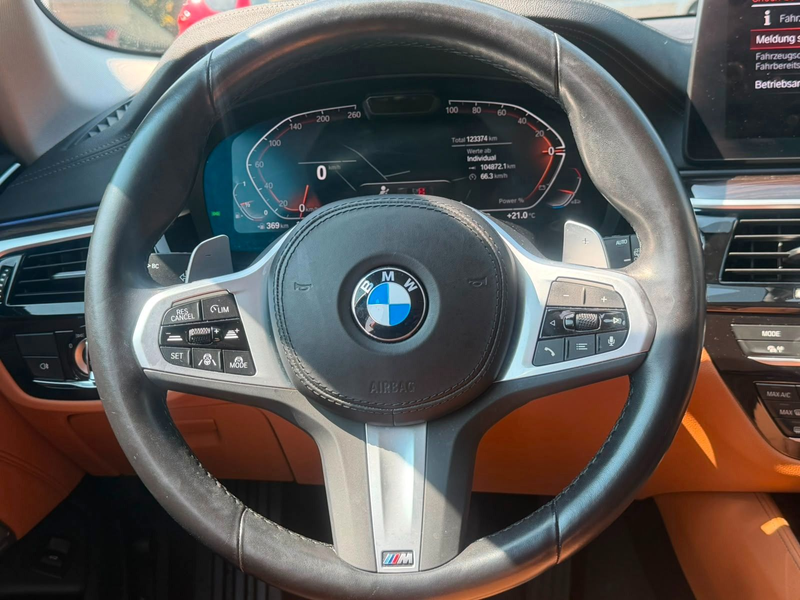 BMW 540 i Touring xDrive LuxuryLine HUD*ACC*LED*Navi — photo 11