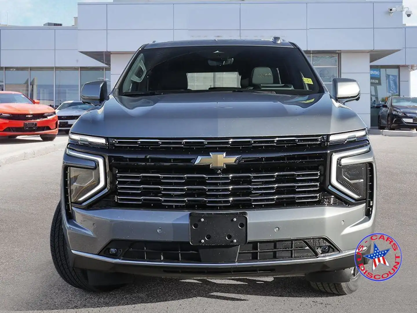 Chevrolet Tahoe NEU 2025 High Country 4WD 6.2L Ecotec V8 Grigio - 2