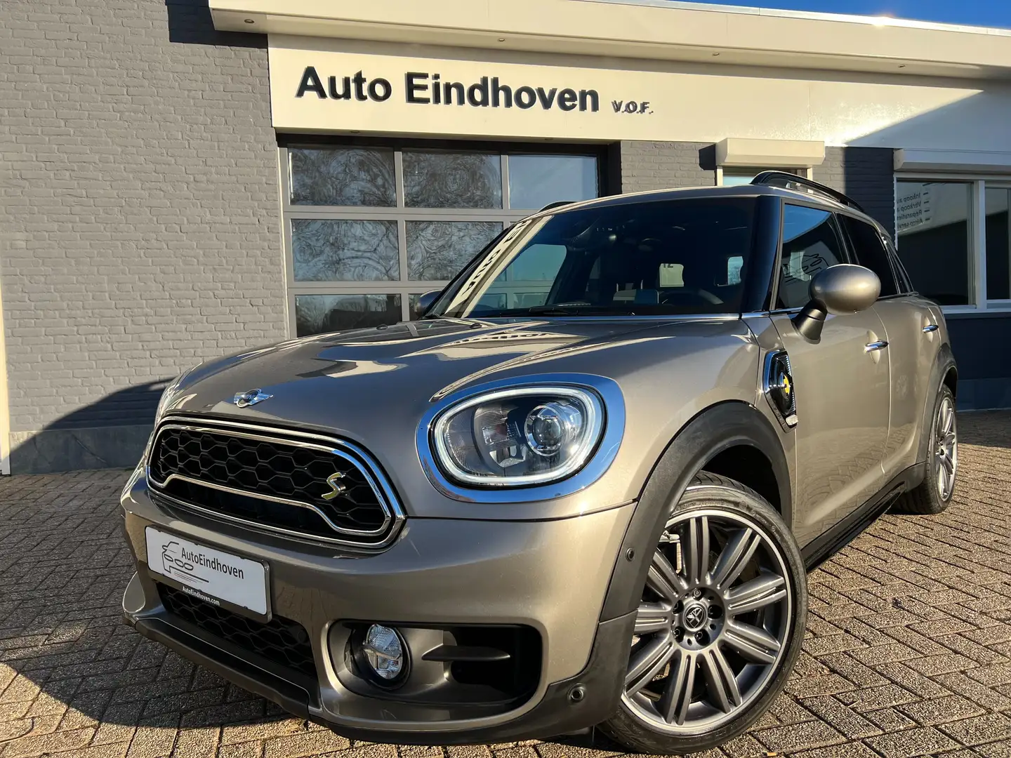 MINI Cooper SE Countryman 2.0SE,ALL4,Leder,Pano,Hybride,Orig NL €37995,- Šedá - 1