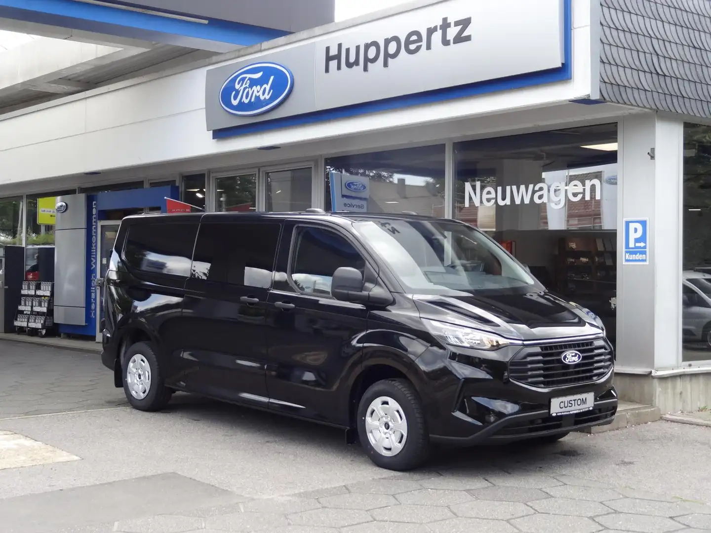 Ford Transit Custom 320 L2H1 DoKa Trend AHK RFK 5Sitz Schwarz - 1