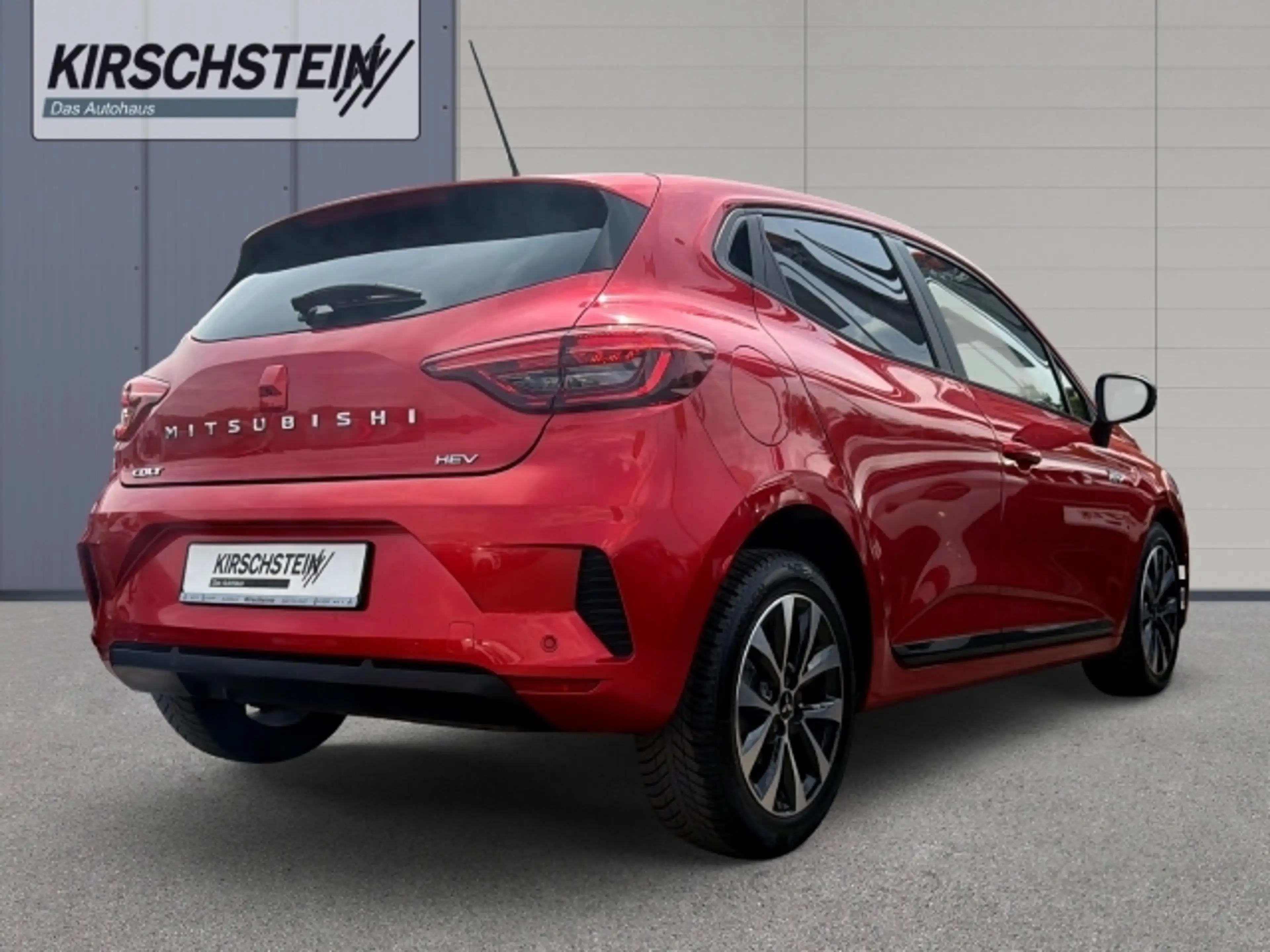 Mitsubishi Colt Plus 1.6 HEV Kamera Sitzheizung App-Navi LED — photo 3