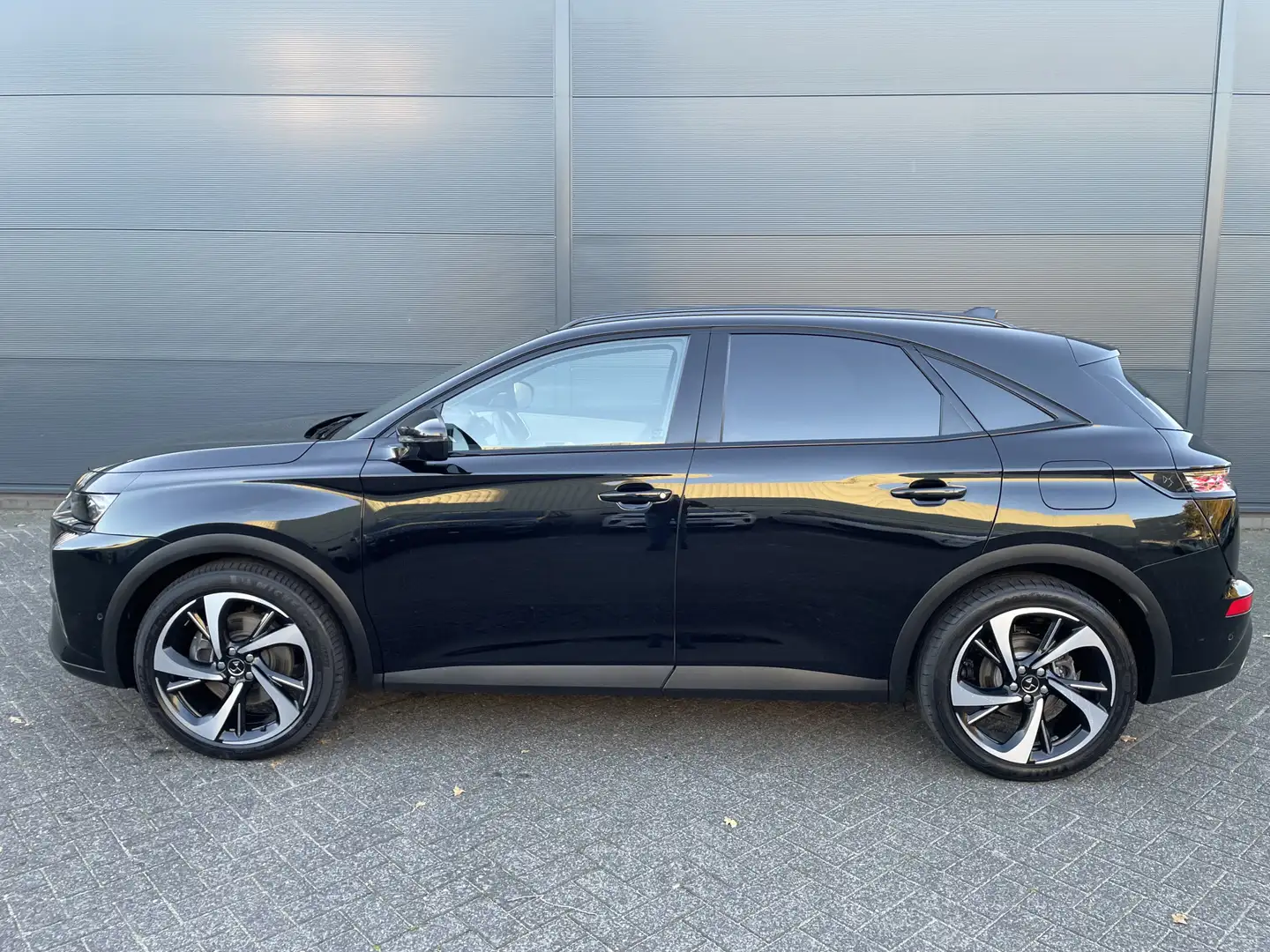 DS Automobiles DS 7 Crossback 300pk 4x4 Etoile (Elektrisch Schuifdak - 20"- Nigh Noir - 2