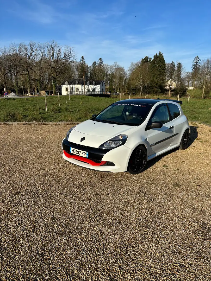 Renault Clio III 2.0 16V 203 Sport Cup - 1