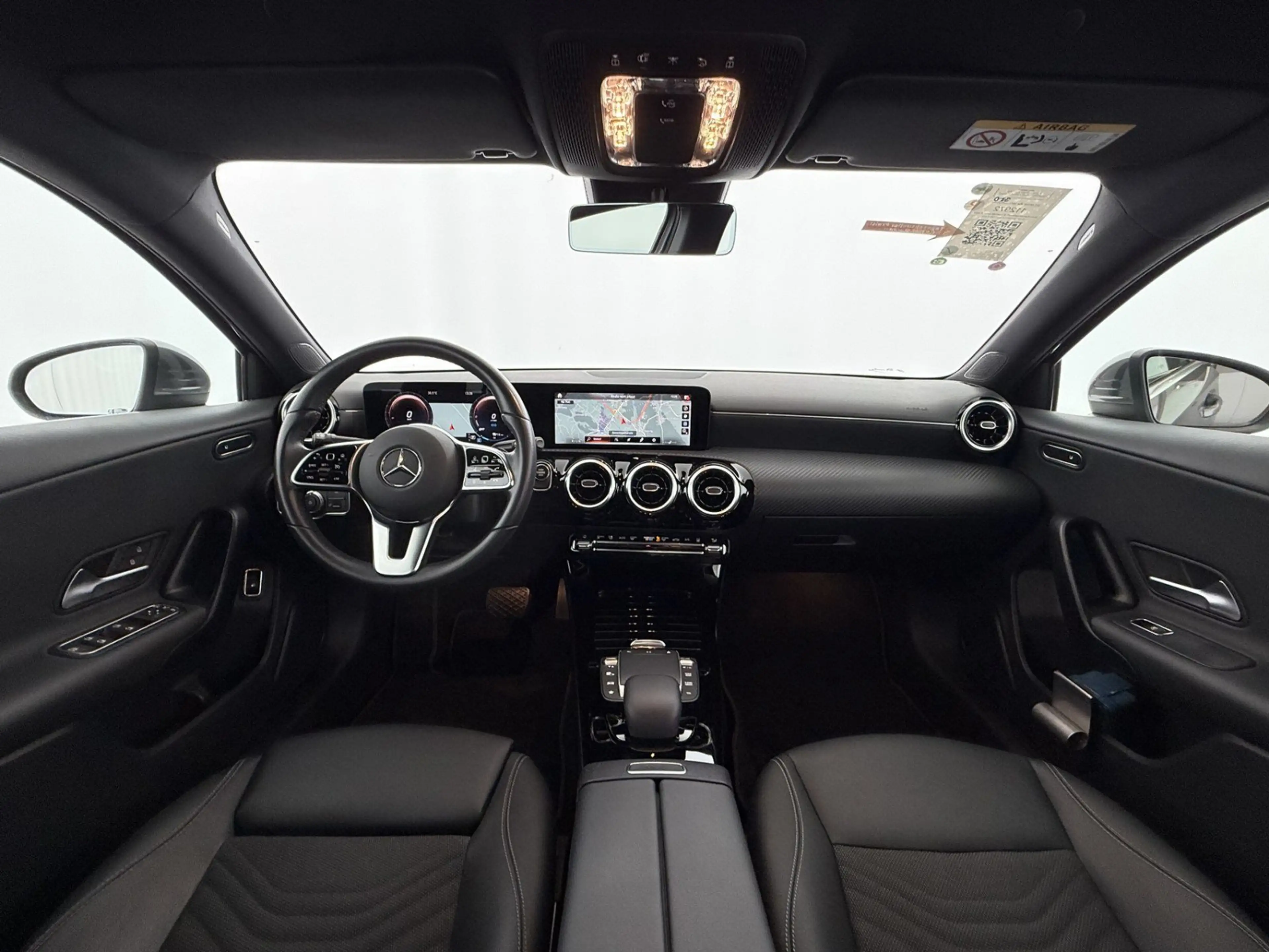 Mercedes-Benz A 250 e Style Aut LED NAVI LEDER SITZHZG R-CAM — photo 13